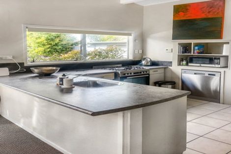 Photo of property in 73 Iranui Road, Inner Kaiti, Gisborne, 4010