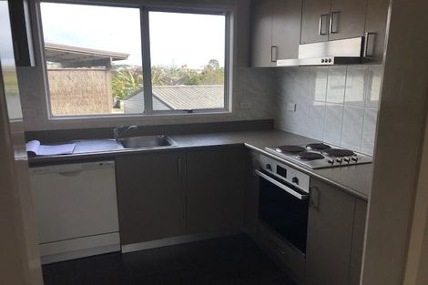 Photo of property in 7 Devonshire Road, Unsworth Heights, Auckland, 0632