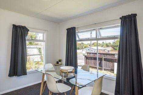 Photo of property in 5a Titoki Road, Raumati Beach, Paraparaumu, 5032