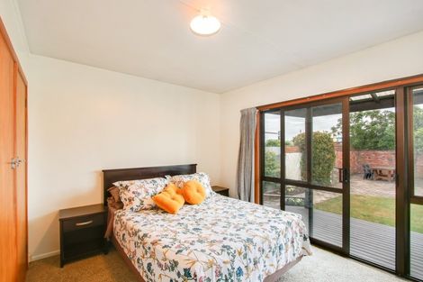 Photo of property in 1/125 Taradale Road, Onekawa, Napier, 4110