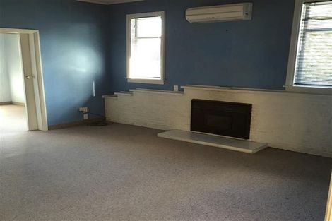 Photo of property in 22 Main Road, Waikanae, 5036