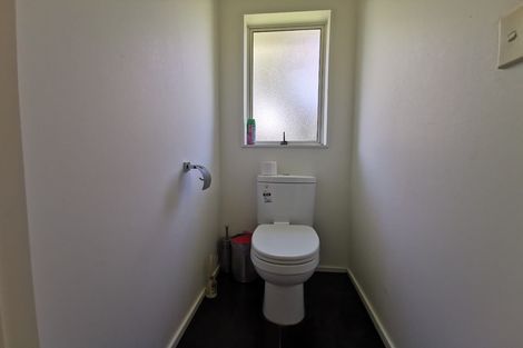 Photo of property in 5 Pukatea Avenue, Albany, Auckland, 0632