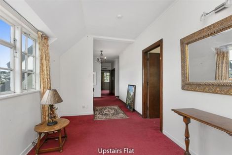 Photo of property in 1 Glasgow Street, Kelburn, Wellington, 6012