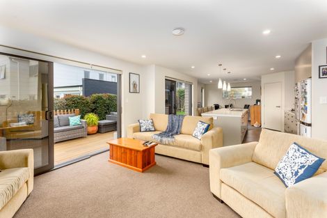 Photo of property in 51 Anselmi Ridge Road, Pukekohe, 2120