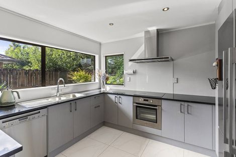 Photo of property in 2/17 Seneca Court, Golflands, Auckland, 2013