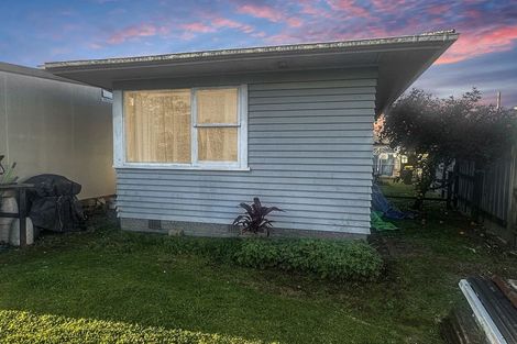 Photo of property in 132 Gloucester Road, Manurewa, Auckland, 2102