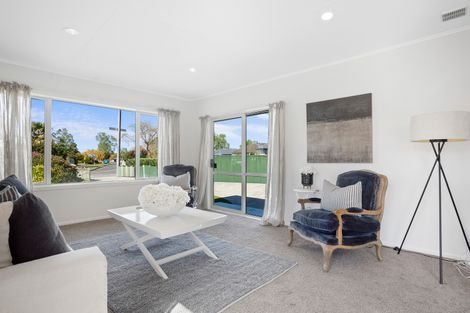 Photo of property in 28 Kowhai Street, Tuakau, 2121