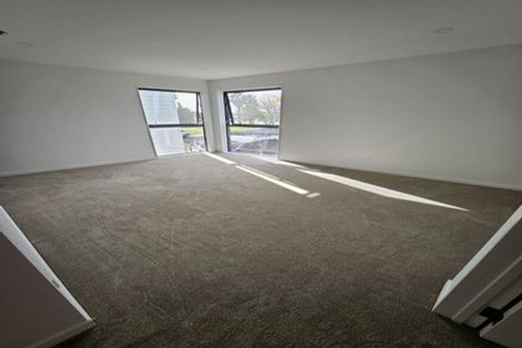 Photo of property in 35 Meadway, Sunnyhills, Auckland, 2010