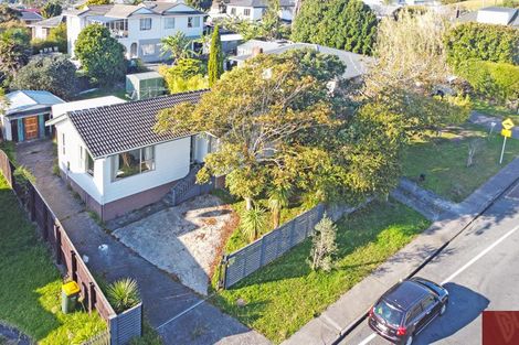 Photo of property in 7 Kelman Road, Kelston, Auckland, 0602
