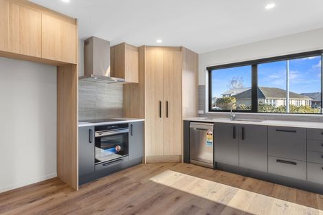 Photo of property in 23 Hillary Crescent, Upper Riccarton, Christchurch, 8041