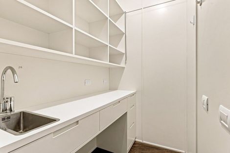 Photo of property in 39 Main Road North, Geraldine, 7930