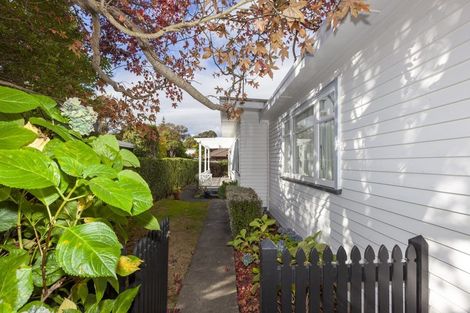 Photo of property in 1/52 Matatua Road, Raumati Beach, Paraparaumu, 5032