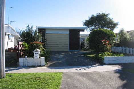 Photo of property in 72b Fairs Road, Milson, Palmerston North, 4414