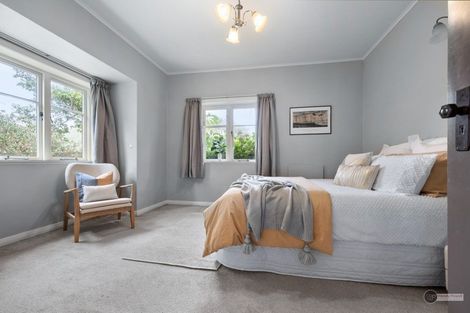Photo of property in 51 Oxford Terrace, Hutt Central, Lower Hutt, 5011