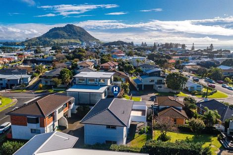 Photo of property in 2/3 Wells Avenue, Mount Maunganui, 3116