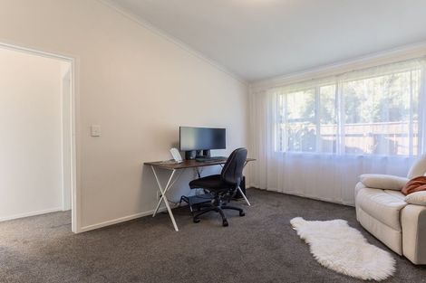 Photo of property in 99a Ruahine Street, Paraparaumu, 5032