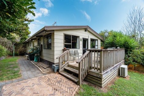 Photo of property in 14 Cumberland Crescent, Welcome Bay, Tauranga, 3112