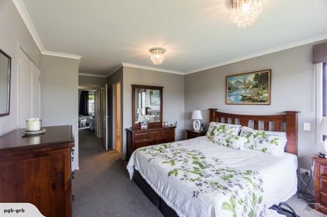 Photo of property in 172 Waterside Drive, Pyes Pa, Tauranga, 3112