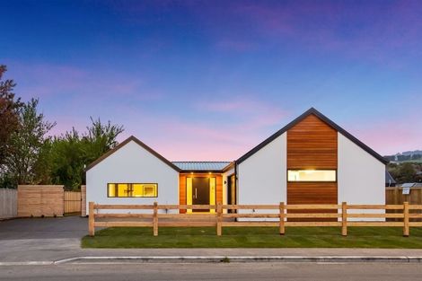 Photo of property in 115 Kennedys Bush Road, Halswell, Christchurch, 8025