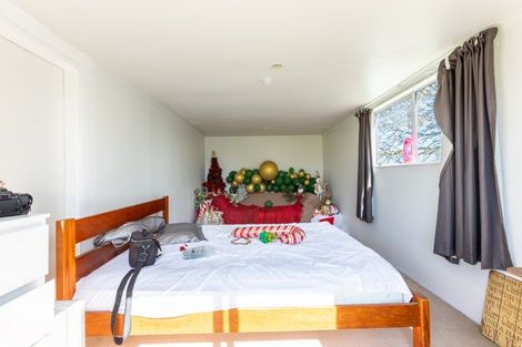 Photo of property in 33 Tennyson Street, Dannevirke, 4930