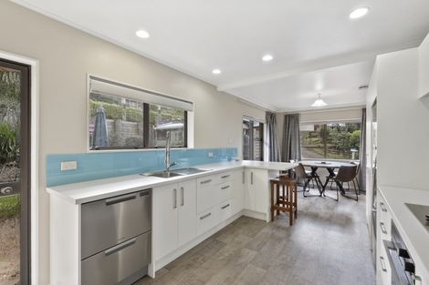 Photo of property in 17 Esmae Place, Dinsdale, Hamilton, 3204