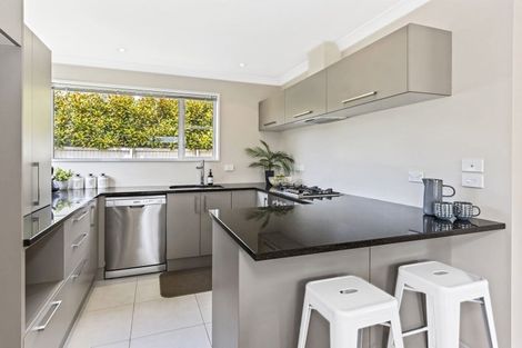 Photo of property in 10 Applefield Court, Northwood, Christchurch, 8051