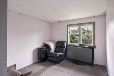 Photo of property in 1 Wood Street, Kakaramea, Patea, 4598