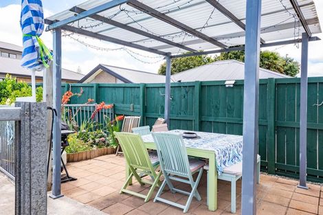 Photo of property in 9 Matthews Crescent, Melville, Hamilton, 3206