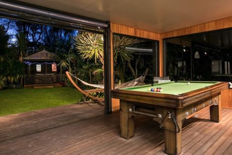 Photo of property in 6 Birchwood Grove, Greenhithe, Auckland, 0632