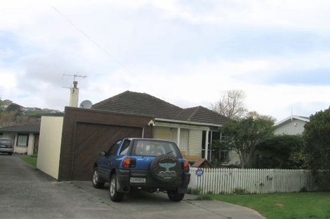Photo of property in 74 Oxford Street, Tawa, Wellington, 5028