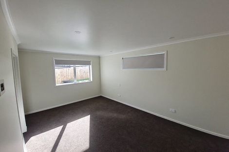 Photo of property in 15 Ocean View Rise, Ruakaka, 0116