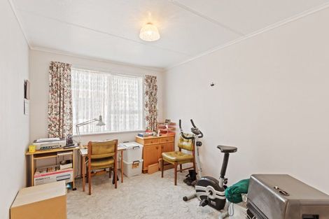 Photo of property in 135 Cracroft Street, Waitara, 4320