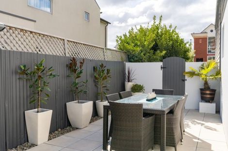 Photo of property in 1/30 Armagh Street, Christchurch Central, Christchurch, 8013