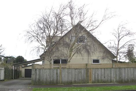 Photo of property in 5 Adventure Street, Marfell, New Plymouth, 4310