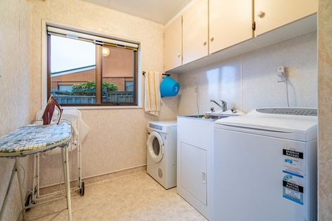 Photo of property in 18 Waterford Drive, Winton, 9720