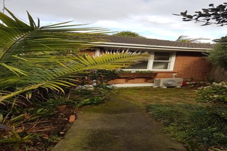 Photo of property in 2/7a Corrella Road, Belmont, Auckland, 0622