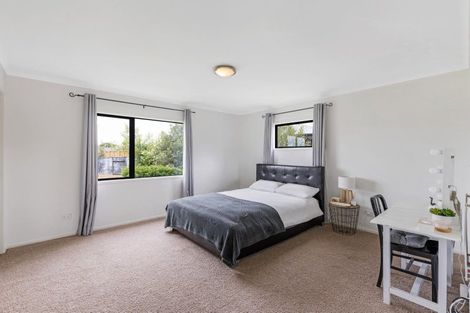 Photo of property in 94 James Line, Kelvin Grove, Palmerston North, 4414
