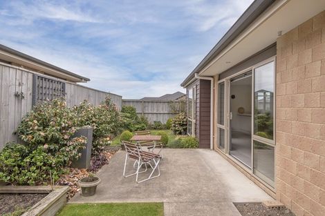 Photo of property in 3 Reeves Road, Rangiora, 7400
