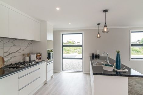 Photo of property in 1 Seagrass Place, Otaki Beach, Otaki, 5512