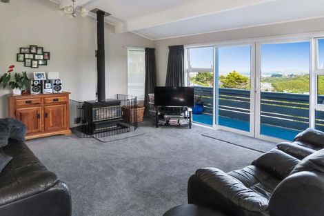 Photo of property in 8 Otira Grove, Kelson, Lower Hutt, 5010