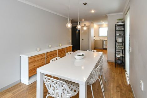 Photo of property in 4 Kuparu Street, Weymouth, Auckland, 2103