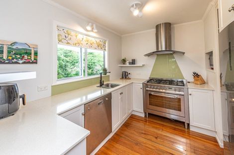 Photo of property in 43 Parkes Avenue, Saint Johns Hill, Whanganui, 4501