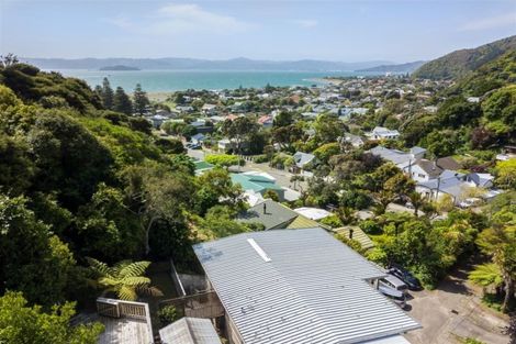 Photo of property in 42b Nikau Street, Eastbourne, Lower Hutt, 5013
