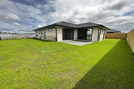 Photo of property in 4 Eileen Way, Rolleston, 7615