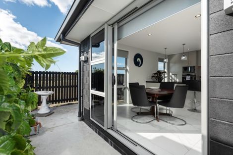 Photo of property in 18 Marion Crescent, Papamoa Beach, Papamoa, 3118