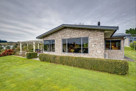 Photo of property in 82 Matangi Road, Tuki Tuki, Havelock North, 4294