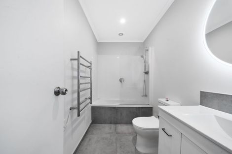 Photo of property in 16 Kutukutu Street, Takanini, 2112