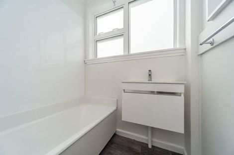 Photo of property in 48-50 Calabar Road, Miramar, Wellington, 6022