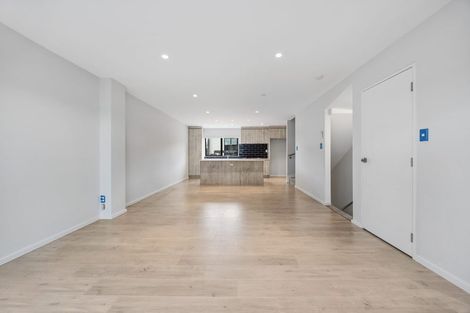 Photo of property in 7 Meritage Lane, Te Atatu South, Auckland, 0610