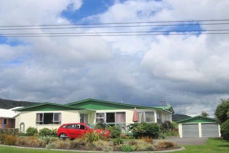 Photo of property in 11 Mckenzie Road, Owhata, Rotorua, 3010